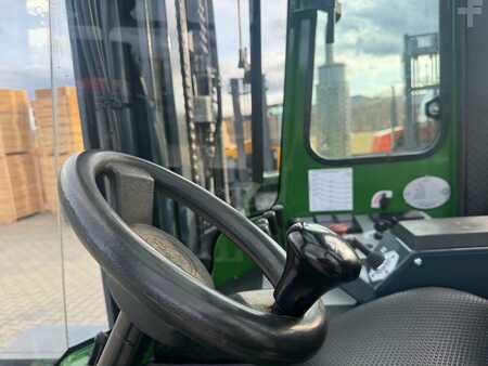 Wózki 4-kierunkowe 2015  Combilift C4000 // 2015 year // Triplex 8400 mm  // Only  7299 hours (4)