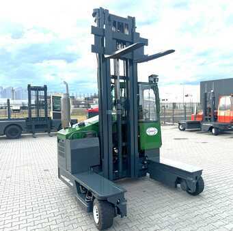 Fyrvägstruck 2015  Combilift C4000 // 2015 year // Triplex 8400 mm  // Only  7299 hours (2)
