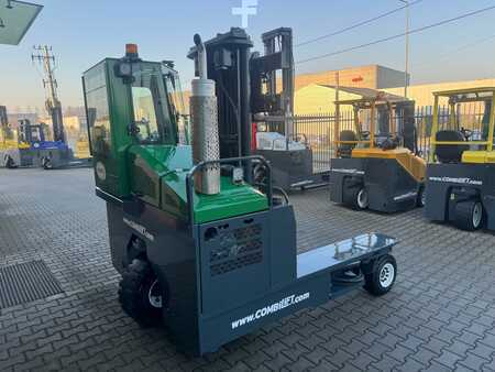 Négyutas targonca 2001  Combilift C4800 // Diesel //Low triplex (11)