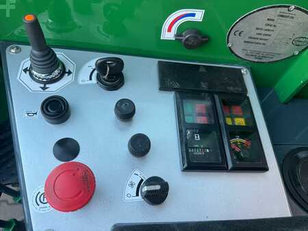 Négyutas targonca 2001  Combilift C4800 // Diesel //Low triplex (19)