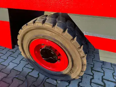 Carretilla de carga lateral 2004  Linde S50  // Diesel //Perfect condition (19)