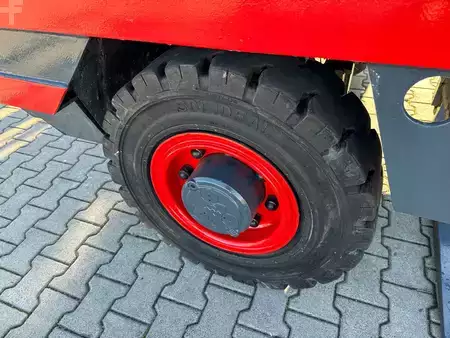 Carretilla de carga lateral 2001  Linde S50  // Diesel // (13)