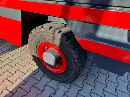 Carretilla de carga lateral 2001  Linde S50  // Diesel // (16)