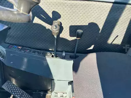 Carretilla de carga lateral 2001  Linde S50  // Diesel // (9)