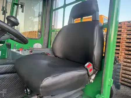 Wózki 4-kierunkowe 2004  Combilift C4000 // Diesel // 2004 year (9)