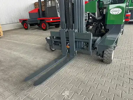 Wózki 4-kierunkowe 2018  Combilift C4500/ Diesel /Triplex 6000 mm/Air condition (19)