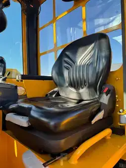 4-Tie Trukki 2017  Combilift C6000 //LPG // 2017 year // Very good condition (15)