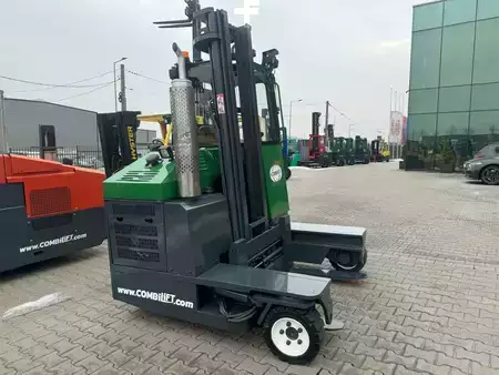 Wózki 4-kierunkowe 2012 Combilift C2500 // Perfect // Compact (1)
