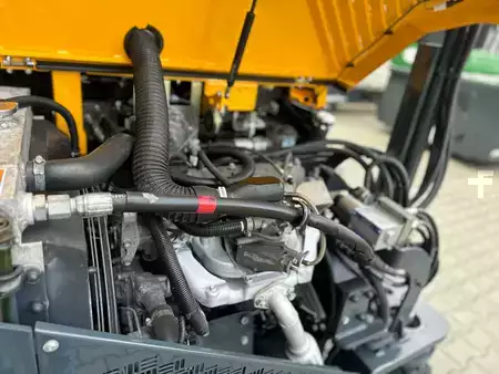 Four-way trucks 2016  Combilift CB3000 //2016 year // Toyota engine (13)
