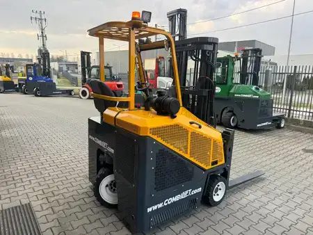 Four-way trucks 2016  Combilift CB3000 //2016 year // Toyota engine (18)