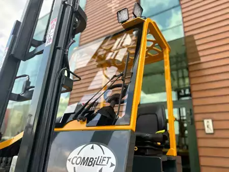 Four-way trucks 2016  Combilift CB3000 //2016 year // Toyota engine (20)