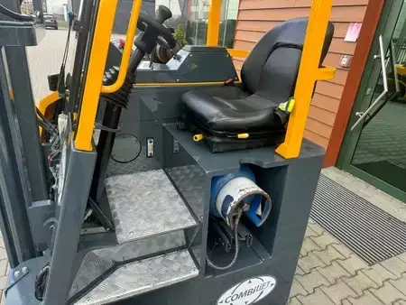 Four-way trucks 2016  Combilift CB3000 //2016 year // Toyota engine (7)
