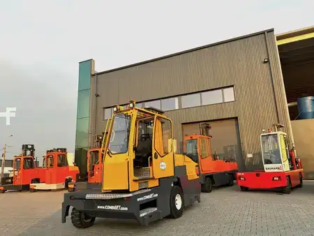 Vierweg zijlader 2010  Combilift C2500 // Compact // Wide positioner (22)