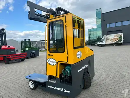 Vierweg zijlader 2010  Combilift C2500 // Compact // Wide positioner (9)