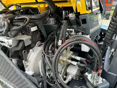 Four-way trucks 2019  Combilift C4500CB // 2019 year // Triplex 6400 mm (8)
