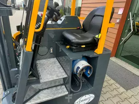 Carrelli elevatori 4 vie 2016  Combilift CB3000 //2016 year // Toyota engine (7)