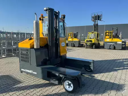 Wózki 4-kierunkowe 2008 Combilift C3000/ Triplex 5500 mm (2)