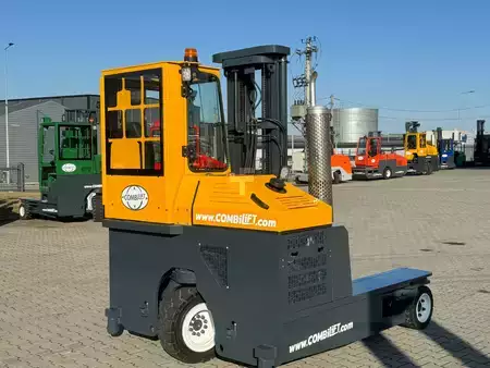 Wózki 4-kierunkowe 2008 Combilift C3000/ Triplex 5500 mm (4)