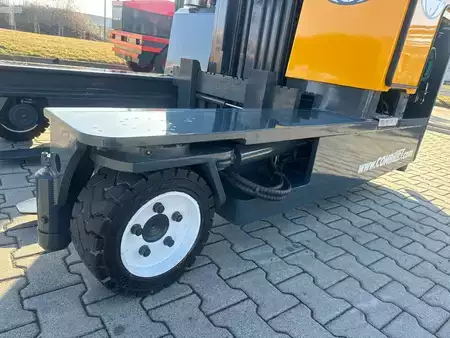 Wózki 4-kierunkowe 2008  Combilift C3000/ Triplex 5500 mm (7)