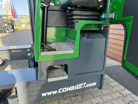 Wózki 4-kierunkowe 2004  Combilift C4000 // Diesel // 2004 year (16)