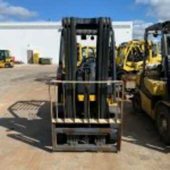 Propane Forklifts 2017  Yale GLP050VX (5)