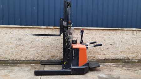 Pallet Stackers 2013  Toyota SPE120XR (5)