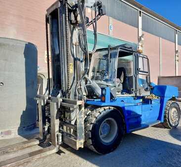 Diesel truck 2015  Kalmar DCG160-12 (3)