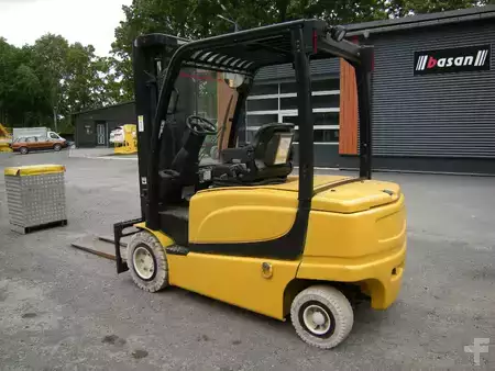 Elektro 4 Rad 2016  Yale ERP35VL E2395 Elektro (14)