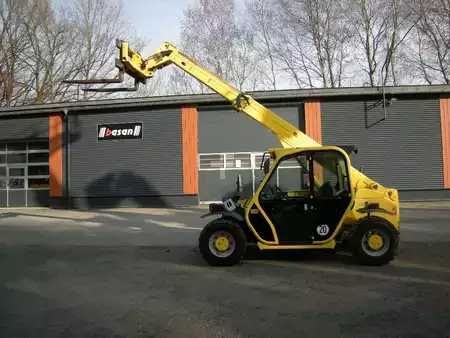 Teleskopstapler-Starr 2016  Merlo  P 25.6 /  S25TD (1)