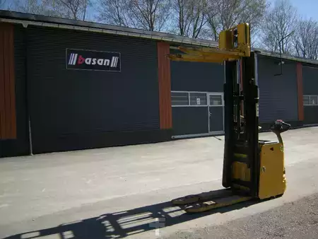 Wózek wysokiego podnoszenia 2016  Hochhubwagen Yale MS 16 IL AC Elektro (2)