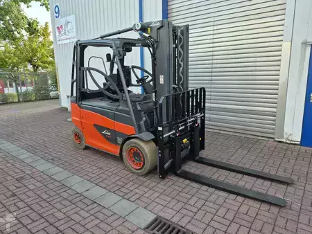 Elektromos 4 kerekű 2016  Linde E40/600 (3)