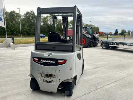 Chariots électriques à 4 roues 2018  Jungheinrich EFG 425ks (4)