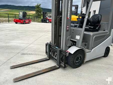 Jungheinrich EFG 425ks