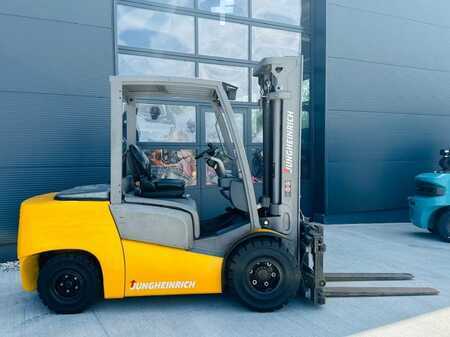 Diesel Forklifts 2016  Jungheinrich DFG 435 (2)