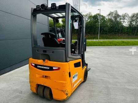 Elektro 3 Rad 2018  Jungheinrich EFG 215 (4)