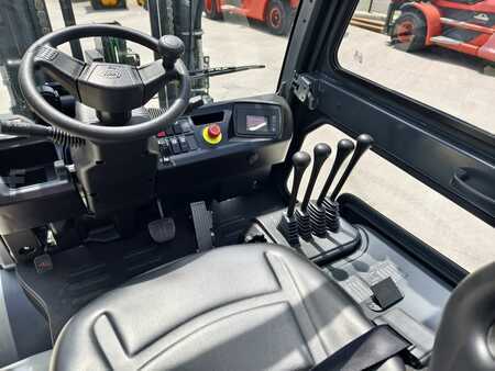 Carrelli elettrici 4 ruote 2024  Baoli KBE 30 G1 (8)