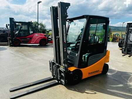 Carrelli elettrici 4 ruote 2019  Jungheinrich EFG 316k (6)