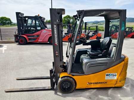Elektro 3 Rad 2019  Jungheinrich EFG 220 (5)