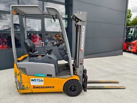 Carrelli elettrici 3 ruote 2018  Jungheinrich EFG 115 (2)