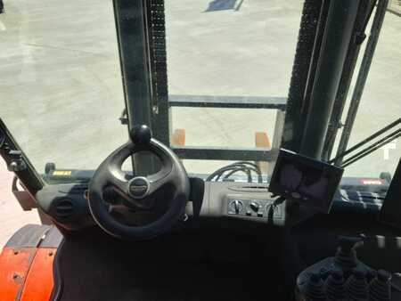Carrelli elevatori diesel 2018  Linde H70D-03 (8)