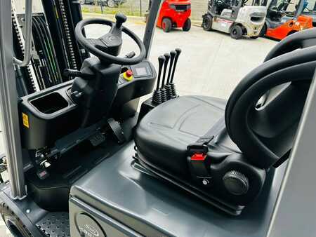 Carrelli elettrici 3 ruote 2024  Baoli KBET 20 Li G1 (7)