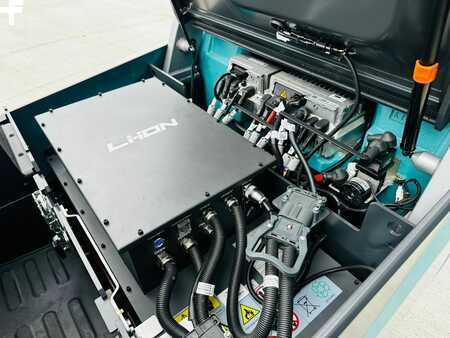 Carrelli elettrici 3 ruote 2024  Baoli KBET 20 Li G1 (8)