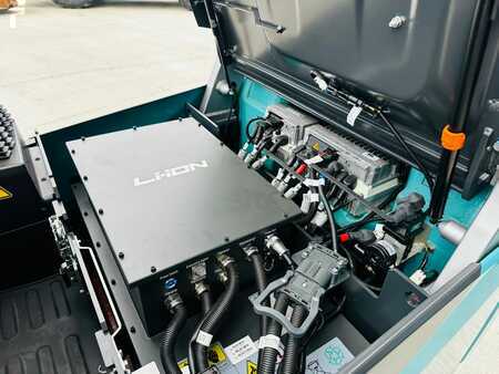 Carrelli elettrici 3 ruote 2024  Baoli KBET 20 Li G1 (7)