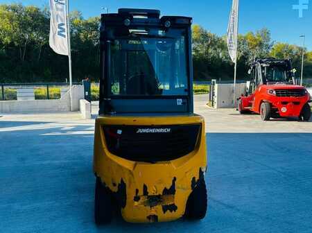 Carrelli elevatori diesel 2016 Jungheinrich DFG 435s (4)