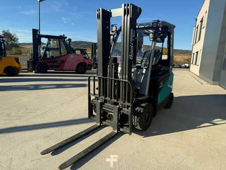 Carrelli elettrici 4 ruote 2025  Baoli KBE 25 G1 (8)