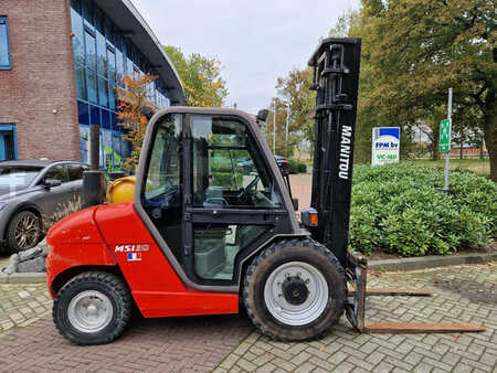 Terénní vysokozdvižný vozík 2003  Manitou MSI 30 G (2)