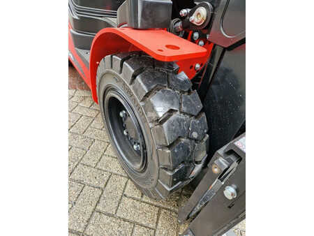 Dieseltruck 2023  HC (Hangcha) CPCD35-XF2 (11)