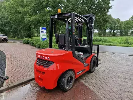Diesel heftrucks 2023  HC (Hangcha) CPCD35-XF2 (8)