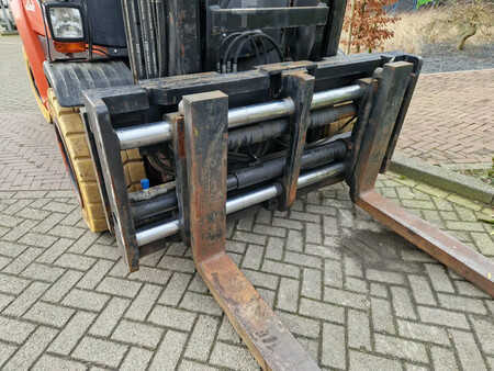 Carrelli elevatori diesel 2012  Linde H70D-02 (12)