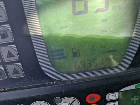 Teleskopstapler-Rotor 2011  Manitou MRT 2150 Privilege (9)